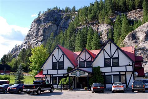 lions den castlegar|Contact Us .